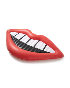 Float On Giant Inflatable - Big Smile